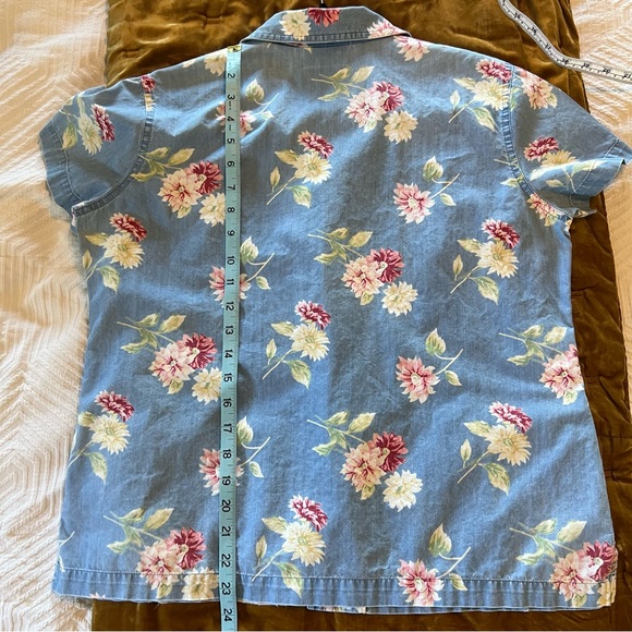 Liz Claiborne Short Sleeve Floral Top Medium - Picture 6 of 7
